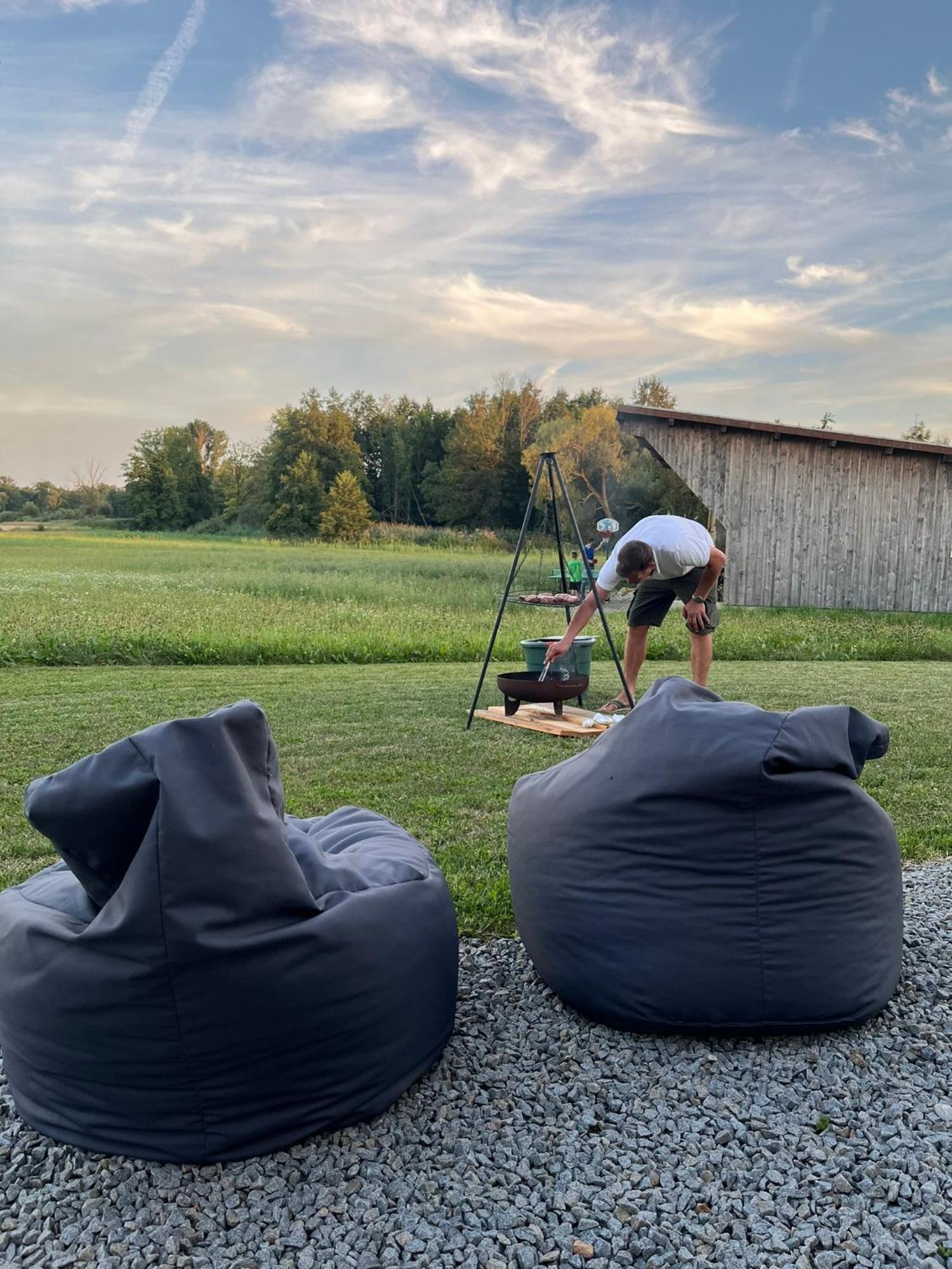 Tinyhouse -Reset Im Vilstal -Zurueck Zum Ursprung Daire Aldersbach Dış mekan fotoğraf