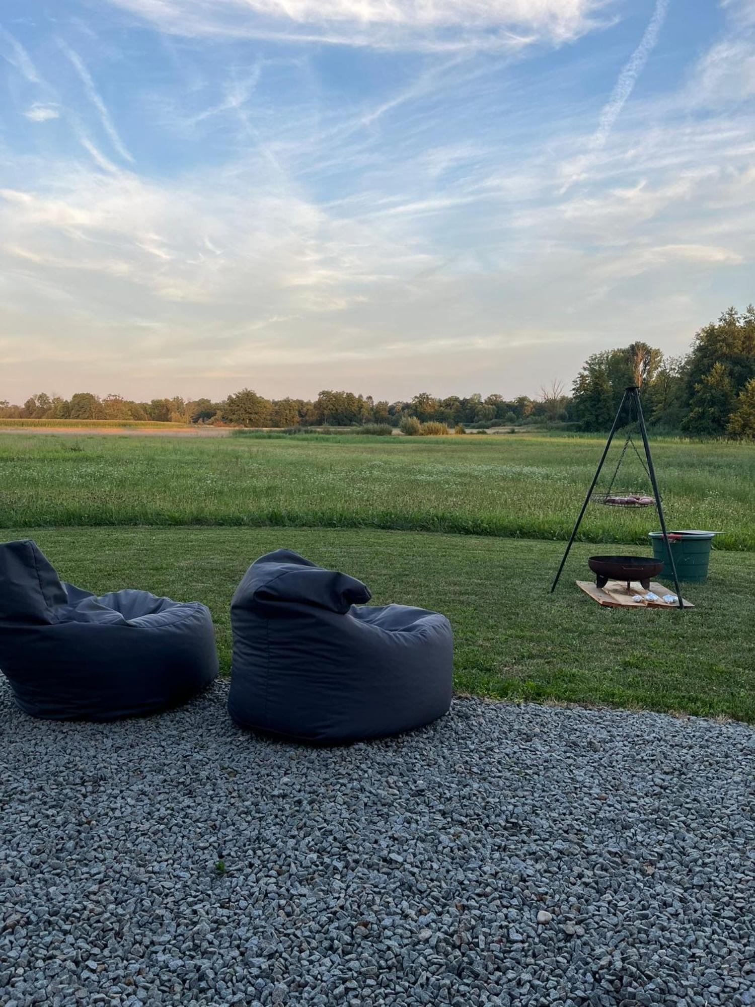 Tinyhouse -Reset Im Vilstal -Zurueck Zum Ursprung Daire Aldersbach Dış mekan fotoğraf